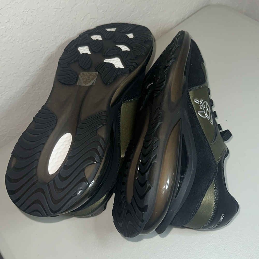 KARL LAGERFELD BERNE SPORTS NEW, size 13M, very comfy, last one! - Picture 5 of 6